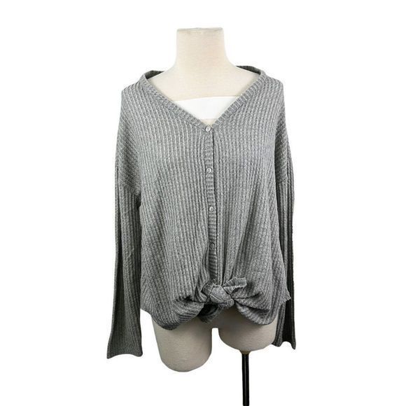 NWT GIBSON‎ Grey Button Down Twist Front Shirt (S) - Picture 8 of 8